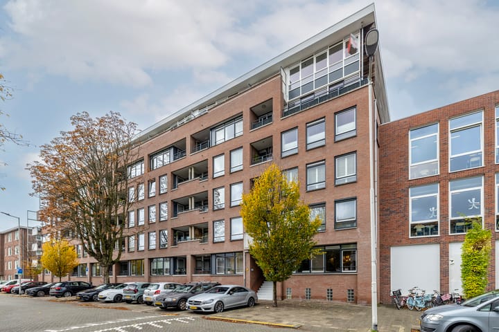 Elektroweg 130 in Rotterdam foto