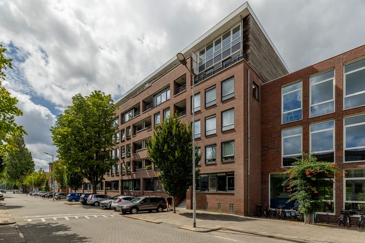 Elektroweg 178 in Rotterdam foto