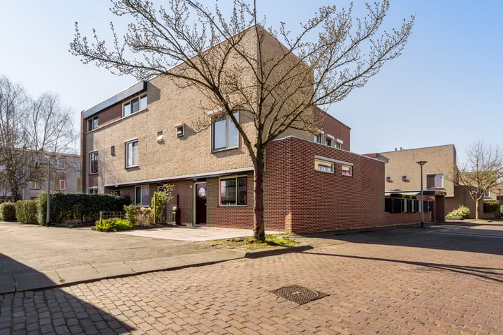 Eleonorastraat 89 in Vlaardingen foto