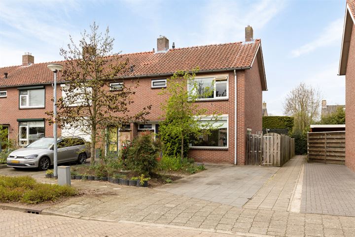 Eligiusstraat 77 in Aalten foto