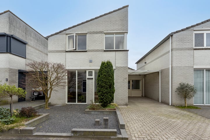 Elisabeth Bas 11 in Boxtel foto