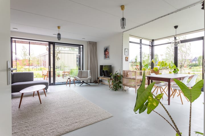 Ellen Warmondhof 6 in 's-Gravenhage foto