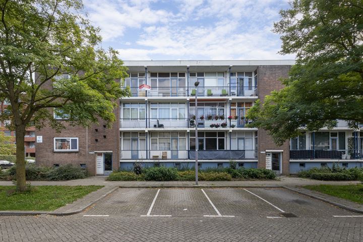 Ellewoutsdijkstraat 156 in Rotterdam foto