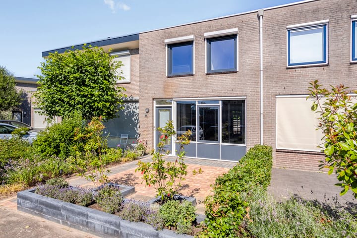 Elstar 23 in Elst