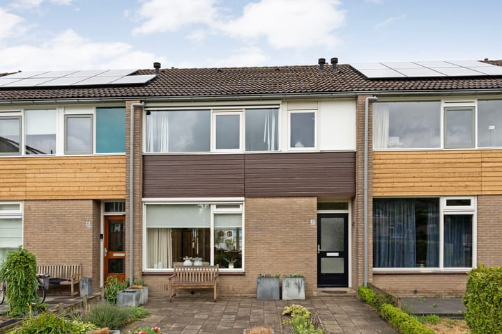 Elswout 8 in Almelo foto