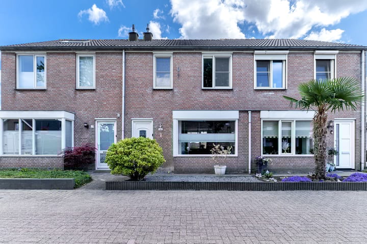 Elzenberg 59 in Roosendaal