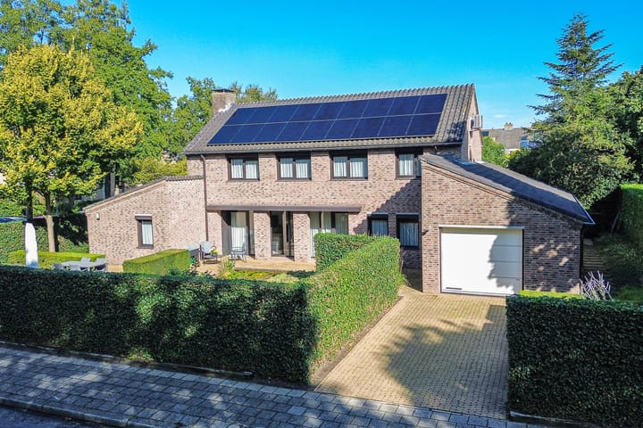 Foto van woning Elzenlaan 53, Hoevelaken