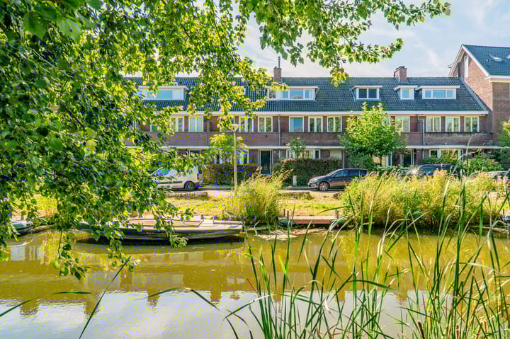 Emmakade 8 in Amstelveen foto