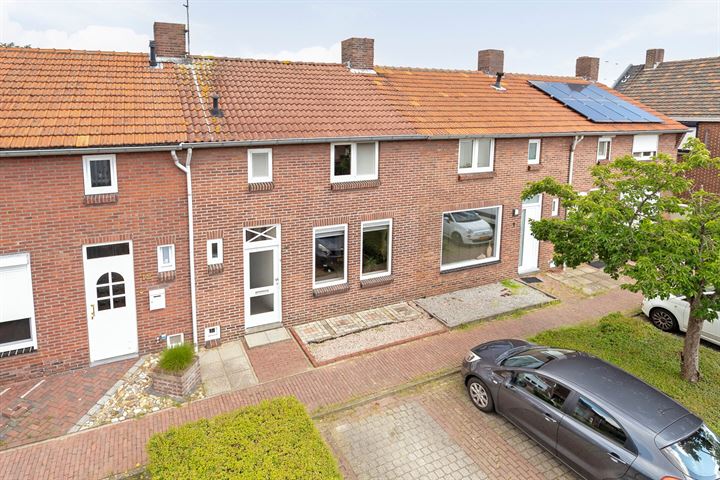 Emmalaan 10 in Maasbracht foto
