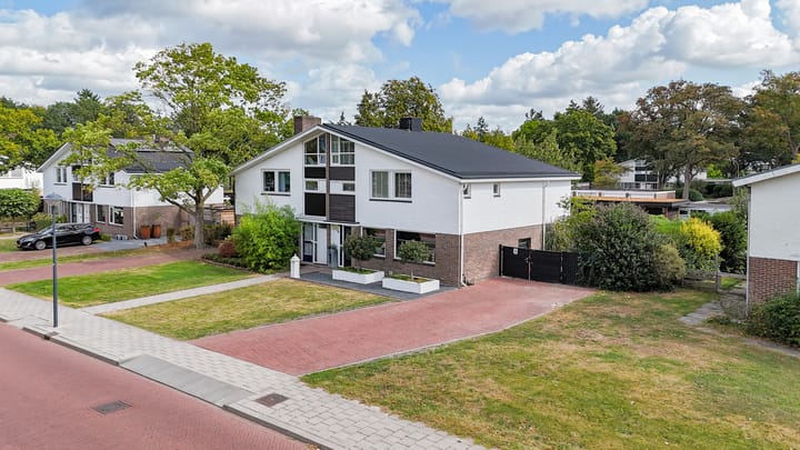 Foto van woning Emmalaan 19, Emmen