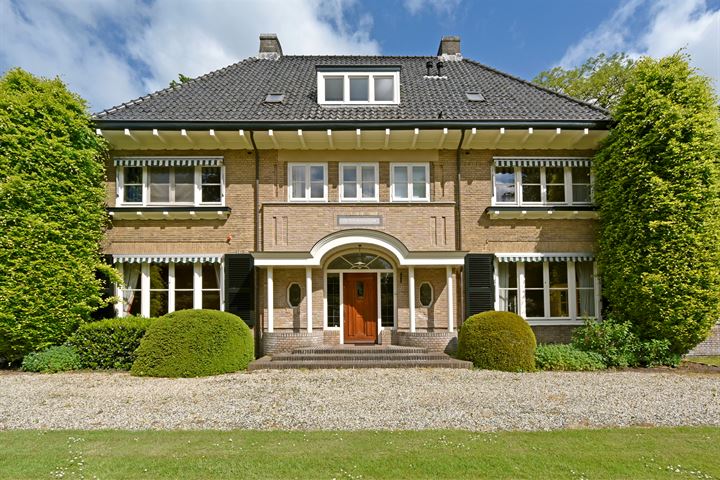 Emmalaan 6B in Baarn foto
