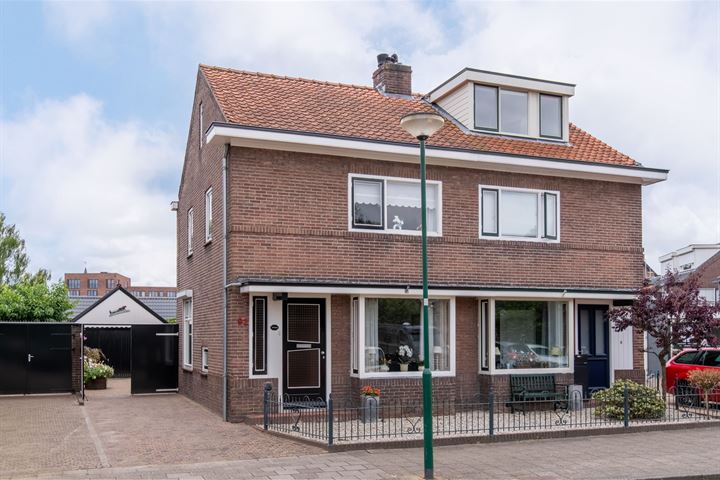 Emmalaan 92 in Veenendaal foto