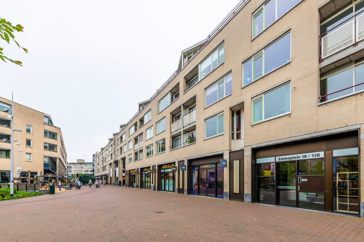 Emmaplein 132 in Zeist foto