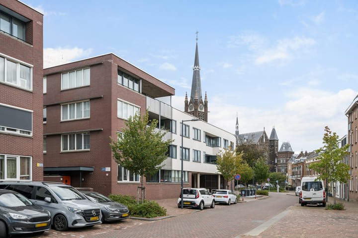 Emmaplein 17 in Schiedam foto