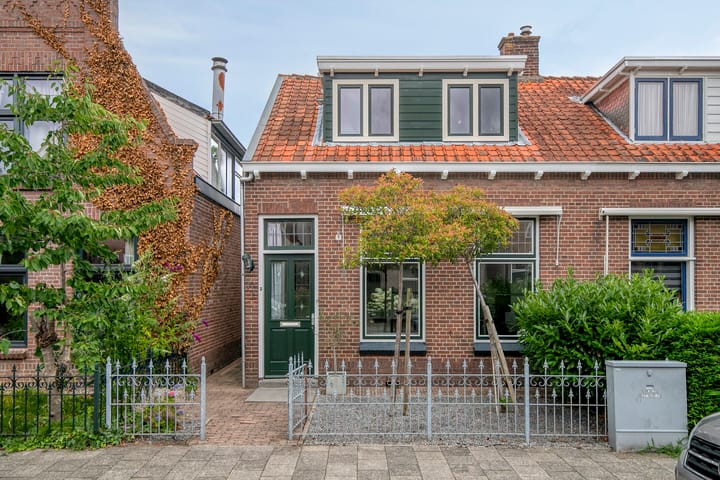 Foto van woning Emmastraat 10, Oud-Beijerland