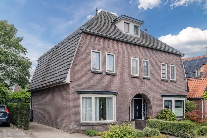 Emmastraat 19 in Helmond