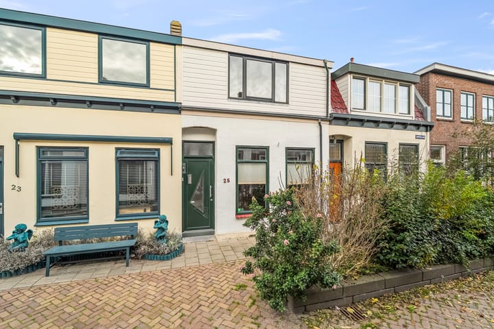 Emmastraat 25 in Den Helder foto