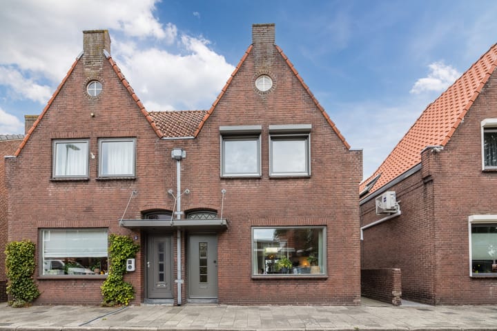 Emmastraat 35 in Dongen foto