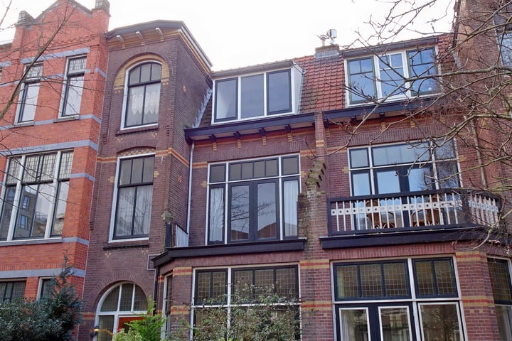 Emmastraat 55A in 's-Gravenhage foto