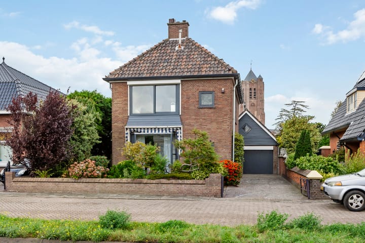 Emmastraat 84A in Monster