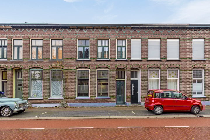 Emmerikseweg 15 in Zutphen foto