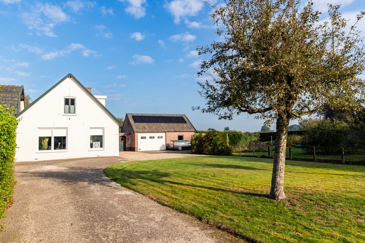 Emperweg 62 in Empe foto