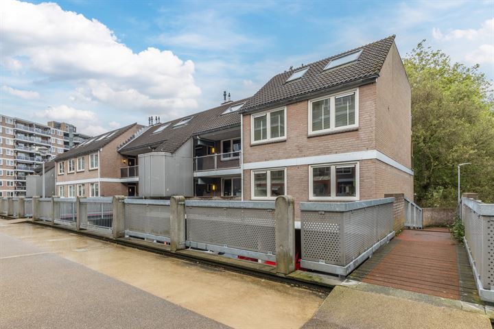 Engelenburg 16 in Haarlem foto