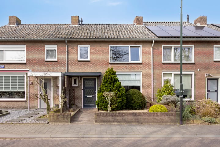 Engelmondstraat 15 in Waalre