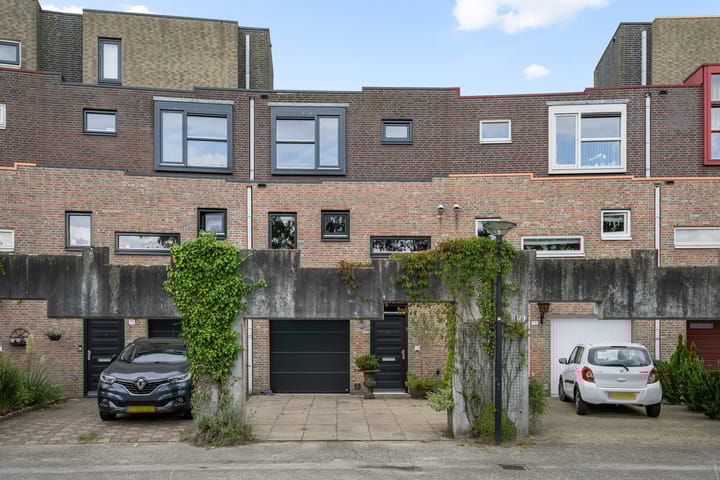 Engelsche Boomgaert 73 in Vlaardingen foto