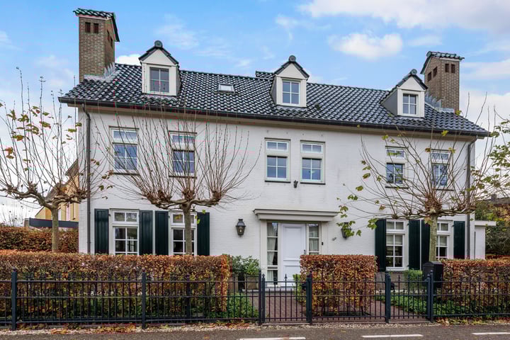 Engelselaan 6b in Voorhout foto