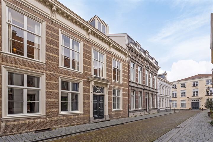Engelsestraat 29 in Bergen op Zoom foto