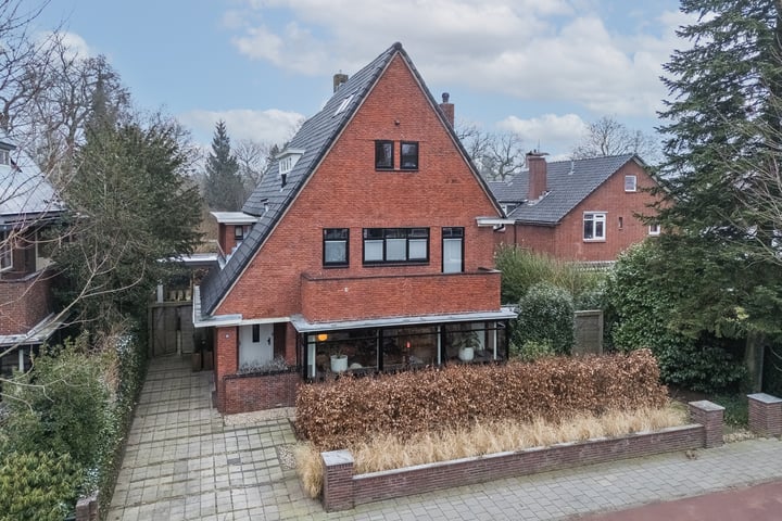 Enschedesestraat 131 in Hengelo foto