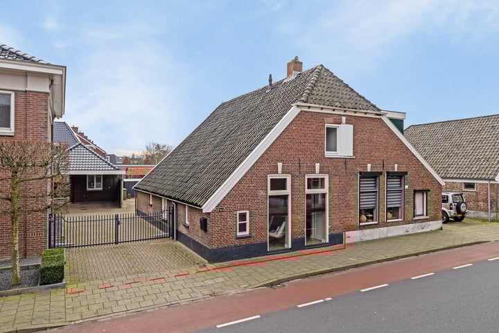 Enterstraat 104 in Rijssen foto