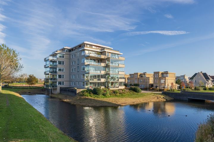 Erasmuslaan 1 in Katwijk foto