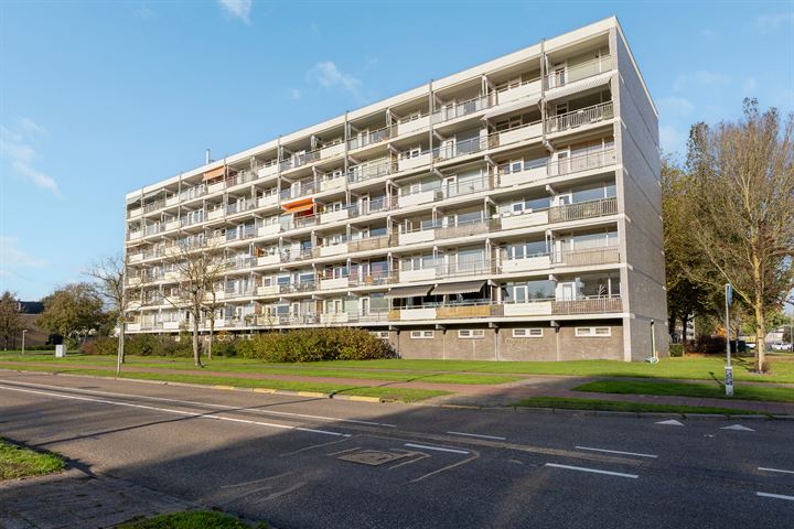 Erasmuslaan 3 in Hilversum foto