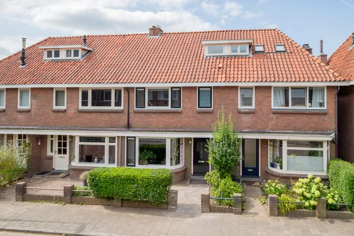 Erasmusstraat 15 in Deventer foto