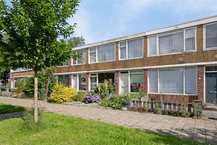 Erasmusweg 83 in Hoogezand foto