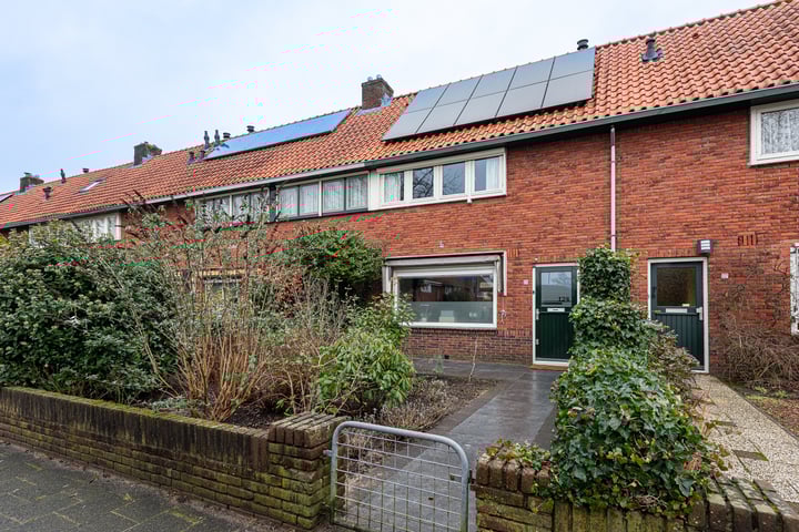Erfgooiersstraat 124 in Hilversum foto
