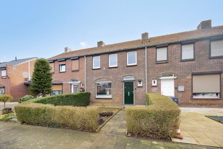 Ericastraat 15 in Sittard foto