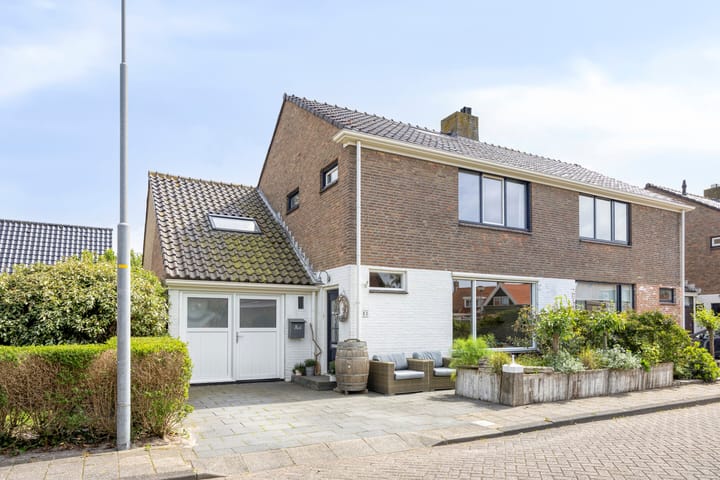 Eriksstraat 51 in Petten foto