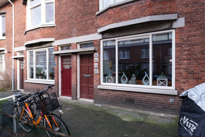 Ernest Staasstraat 40 in 's-Gravenhage foto