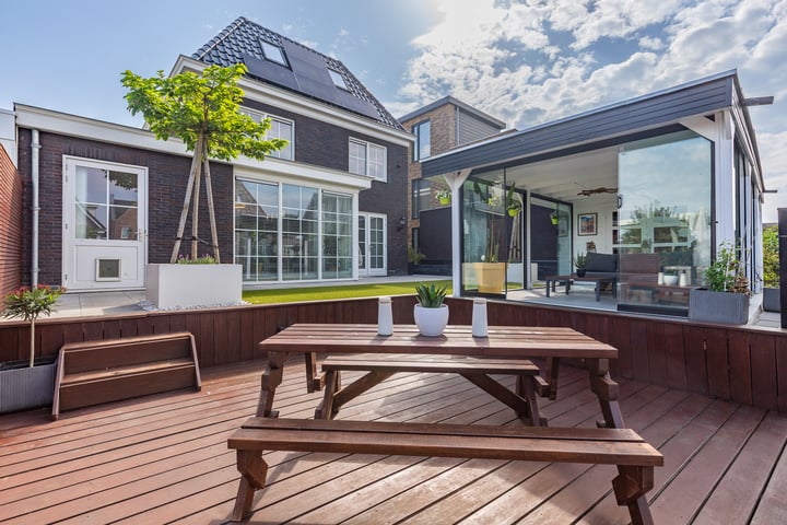 Ernest Waltonstraat 5 in Almere