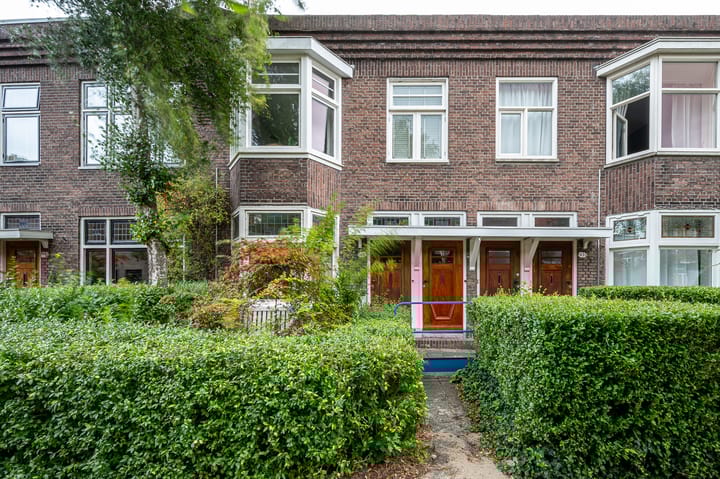 Ernst Casimirlaan 45a in Groningen foto