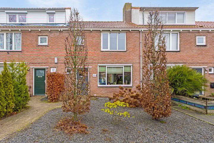 Ernst Casimirstraat 22 in Waalre foto
