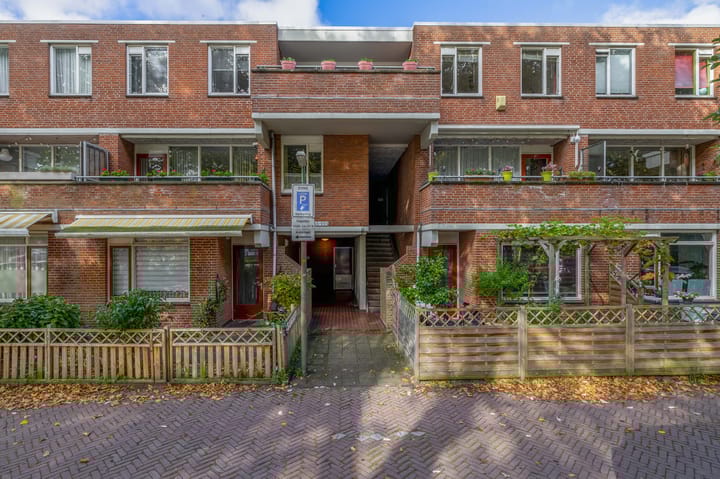 Escamplaan 987 in 's-Gravenhage foto