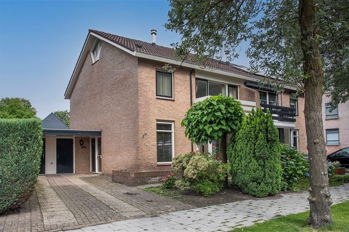 Esdoornlaan 18 in Wierden foto