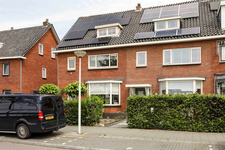 Esdoornlaan 34 in Wormerveer foto