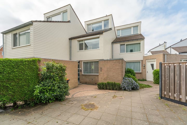 Esdoornlaan 45 in Rijnsburg foto