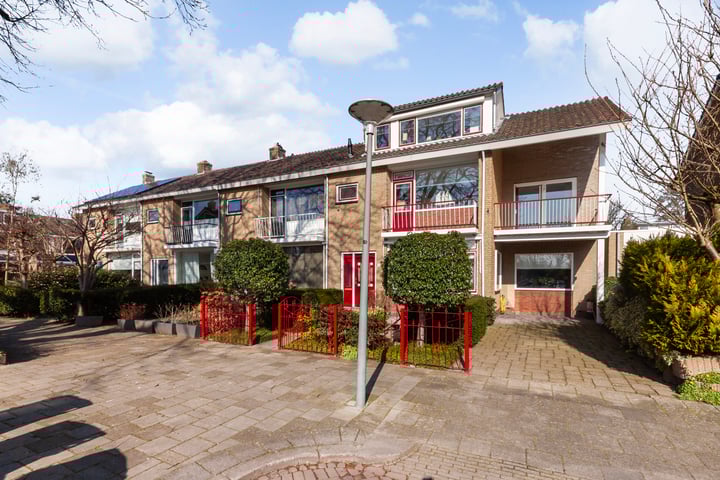Esdoornlaan 9 in Dordrecht foto