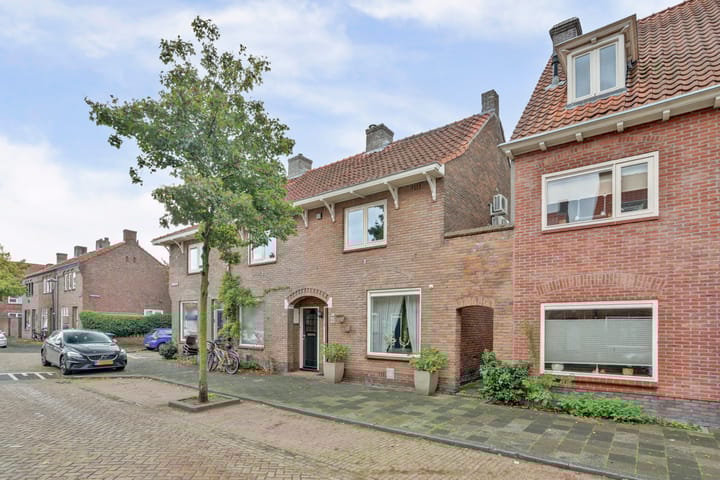 Esdoornstraat 11 in 's-Hertogenbosch foto